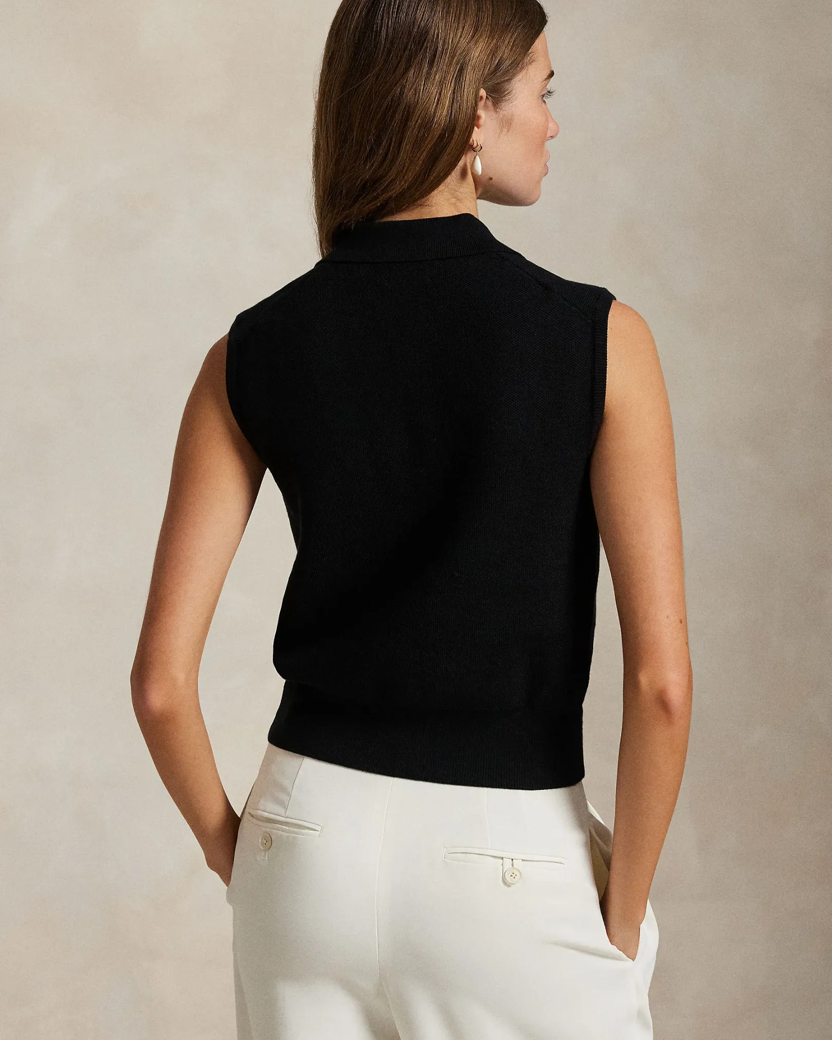 Ralph Lauren Cotton Cropped Sleeveless Polo Sweater, деталь