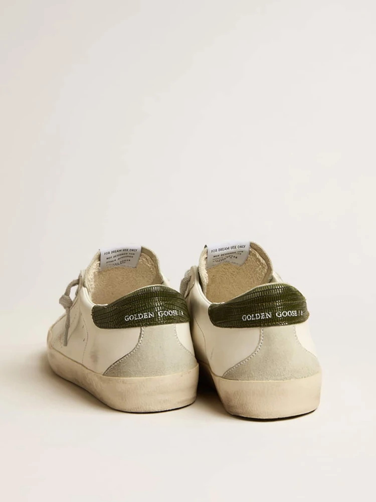 Golden Goose Bio-based Super-Star with perforated star and green heel tab, деталь