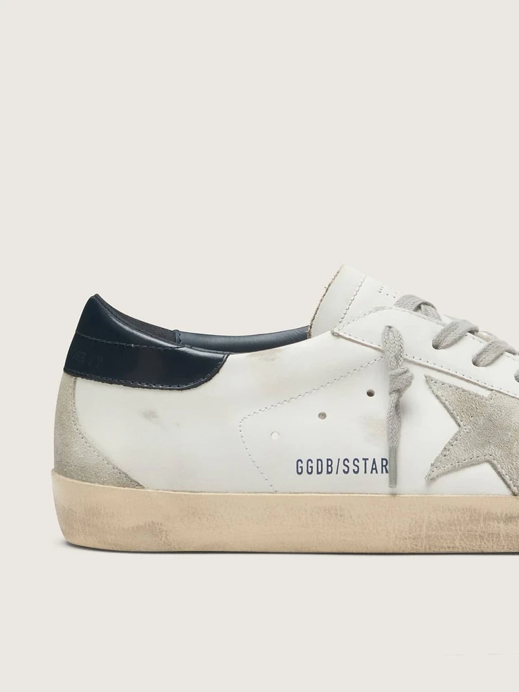 Golden Goose Super-Star with suede star and blue heel tab, деталь