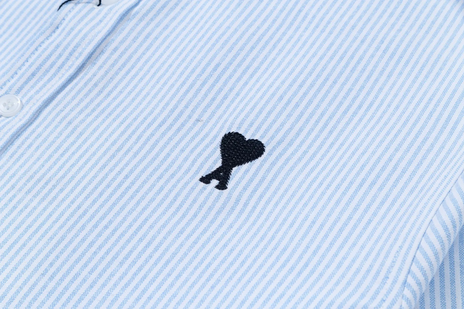 Ami Paris Striped Cotton Shirt, деталь